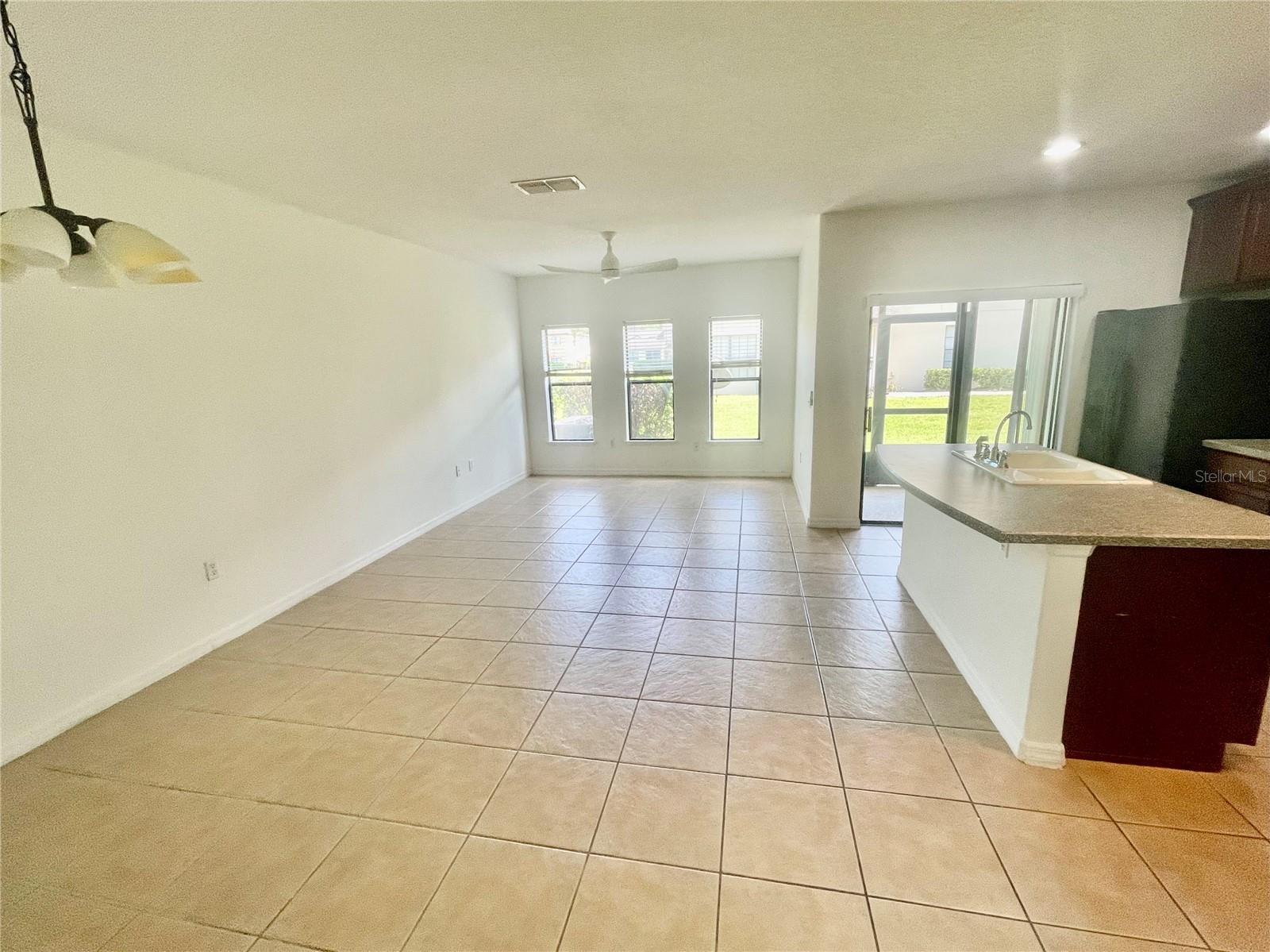 Image 3 of 18 For 2243 Seven Oaks Drive