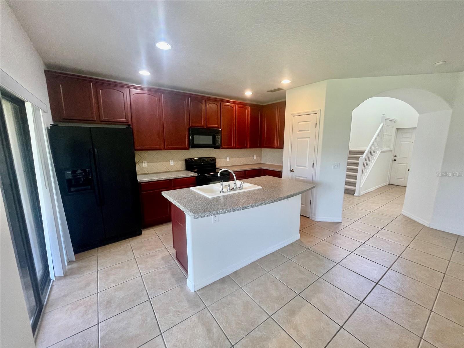 Image 4 of 18 For 2243 Seven Oaks Drive