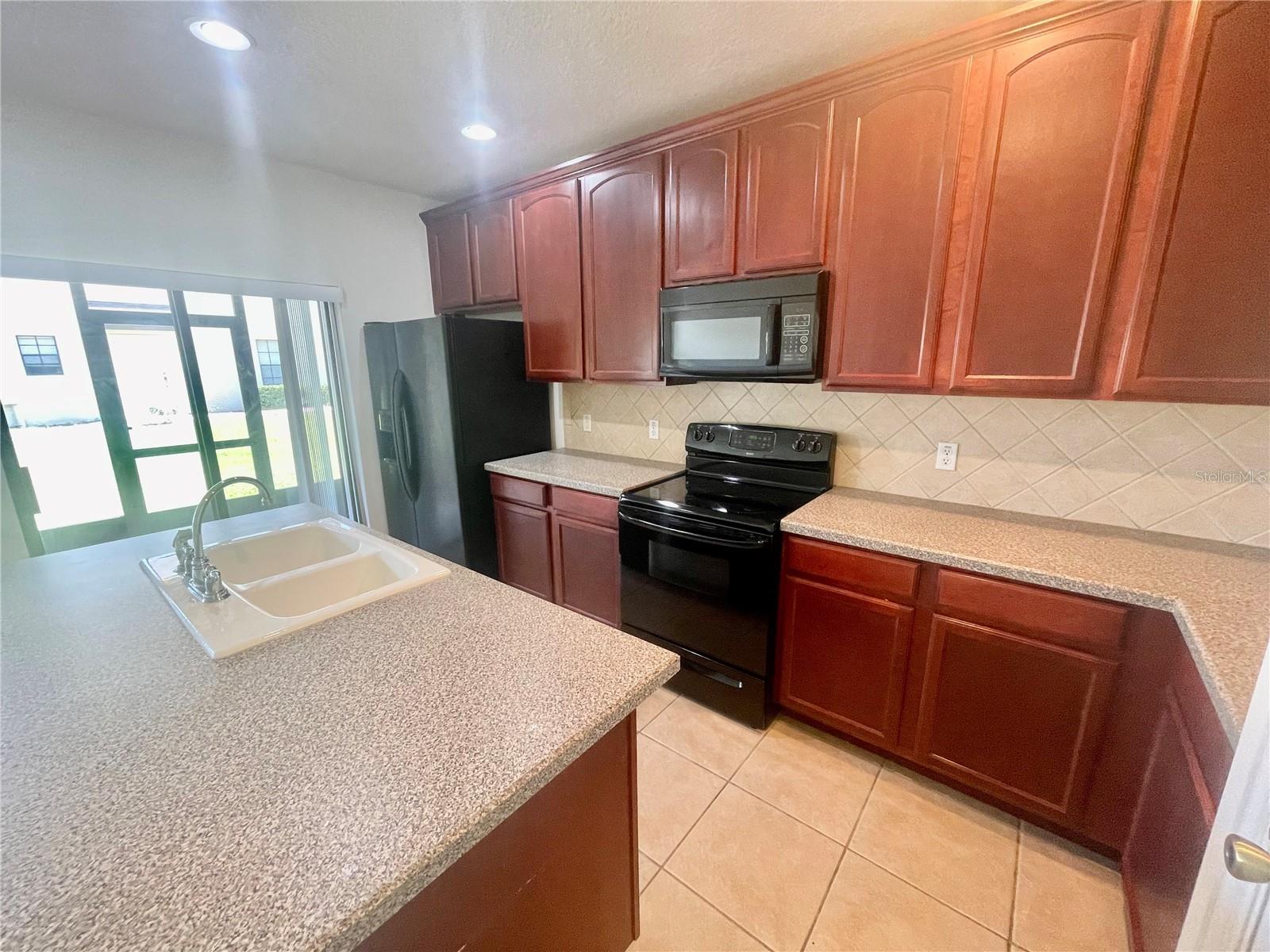 Image 5 of 18 For 2243 Seven Oaks Drive