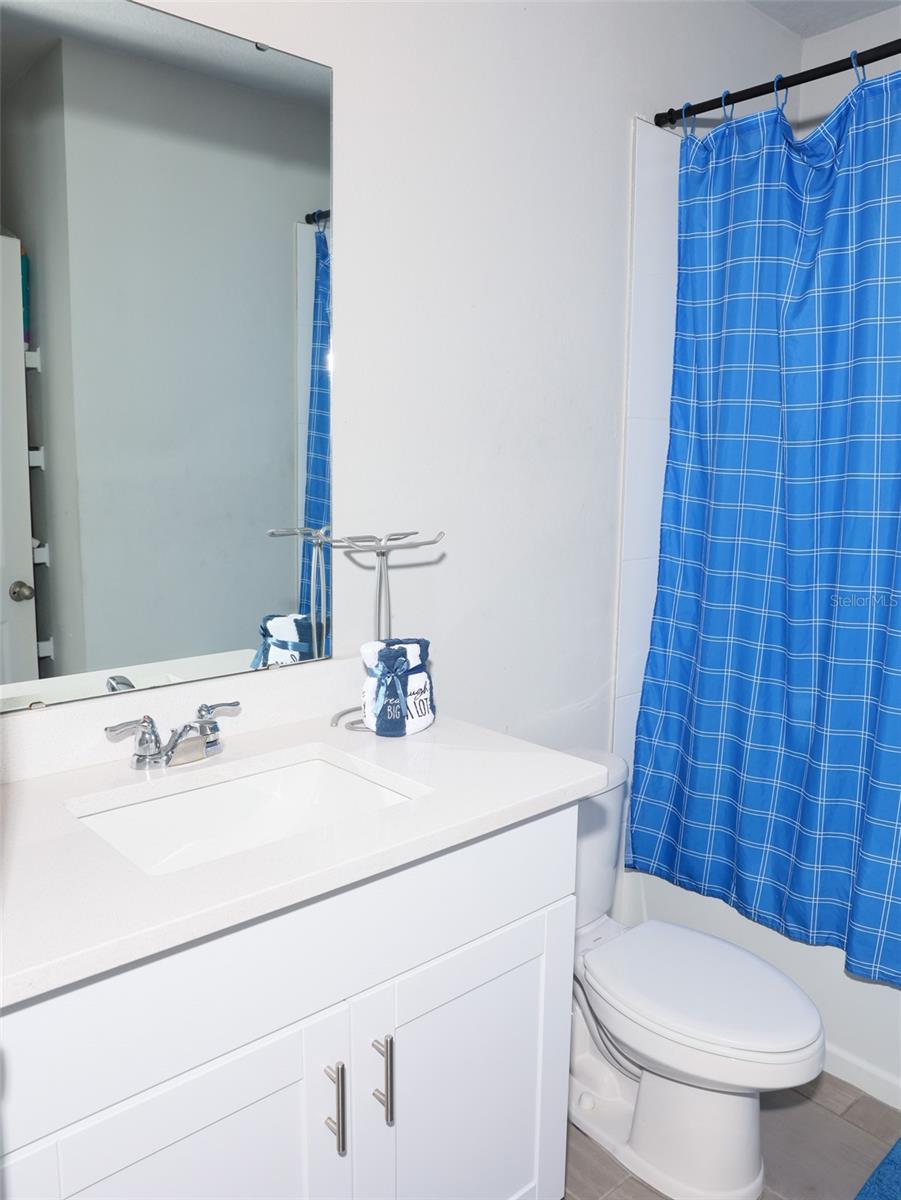 Image 18 of 29 For 3342 Curlew Avenue