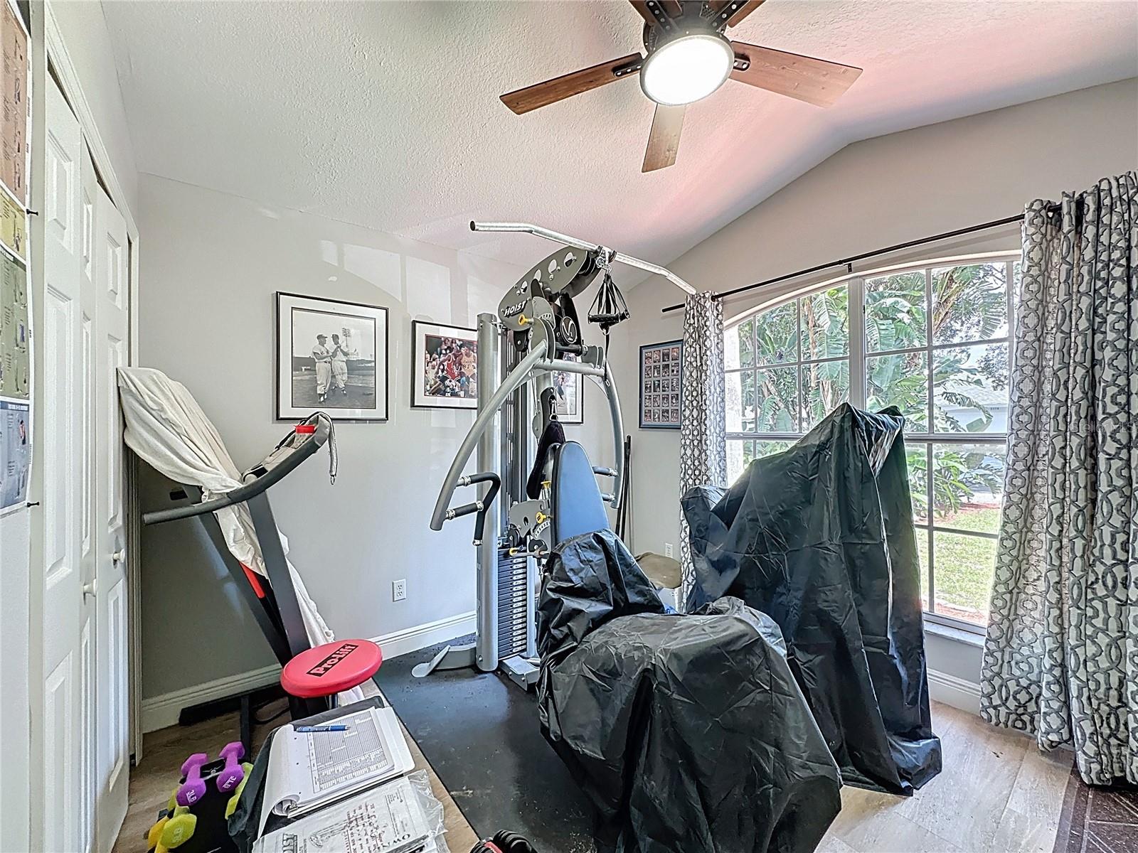 Image 37 of 87 For 2177 Mallory Circle