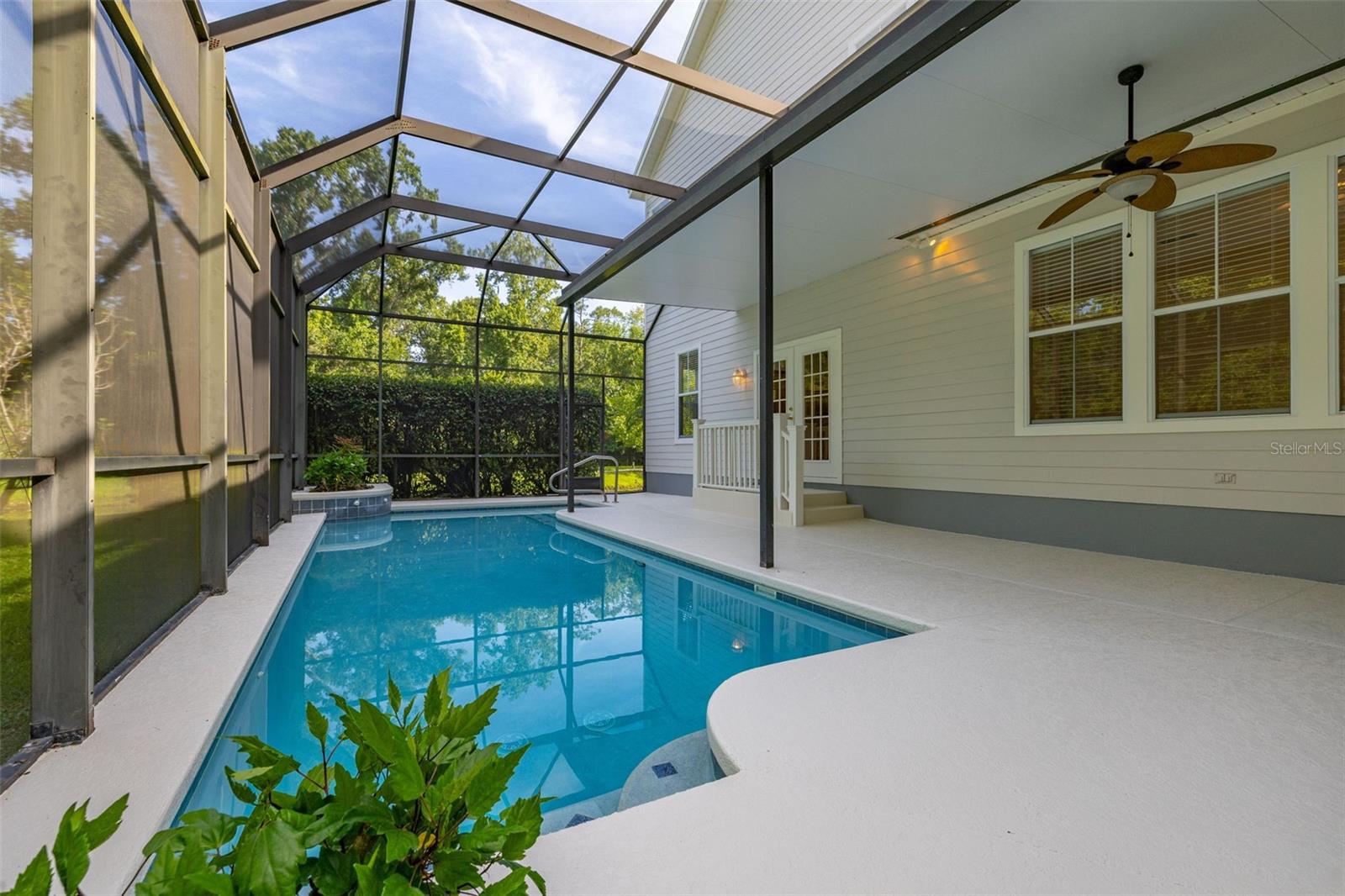 Image 23 of 46 For 900 Greenlawn Street