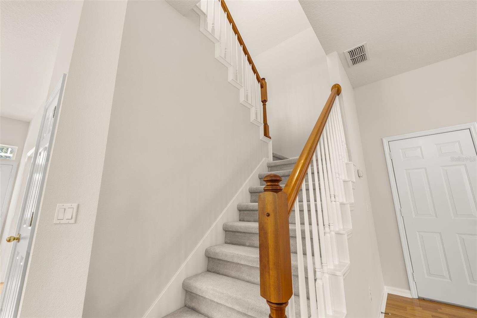 Image 26 of 46 For 900 Greenlawn Street
