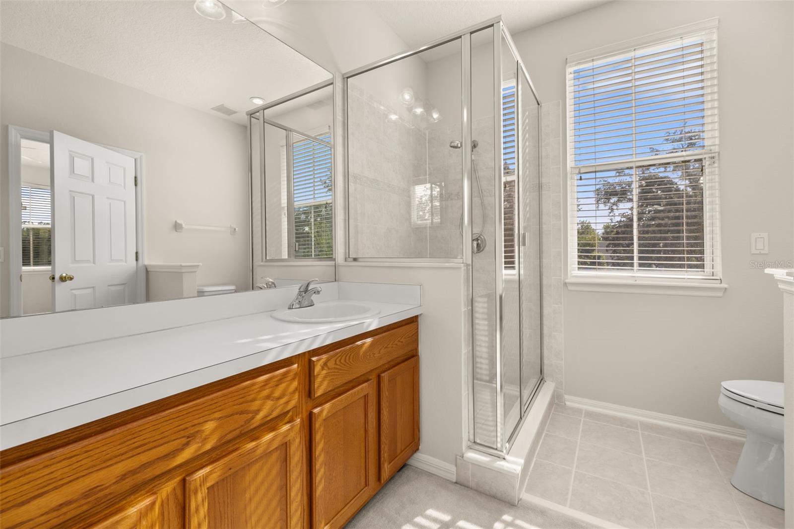 Image 30 of 46 For 900 Greenlawn Street