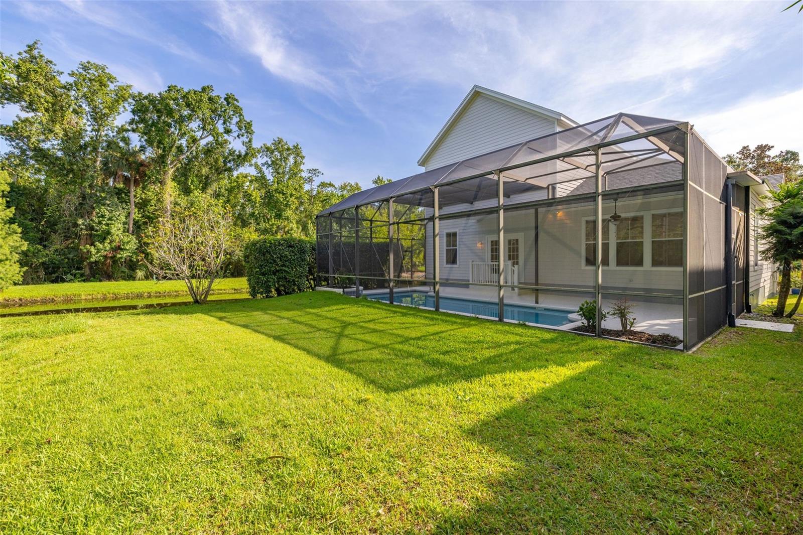 Image 39 of 46 For 900 Greenlawn Street