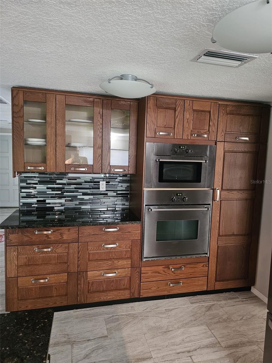 Image 12 of 23 For 12215 Cobble Stone Drive