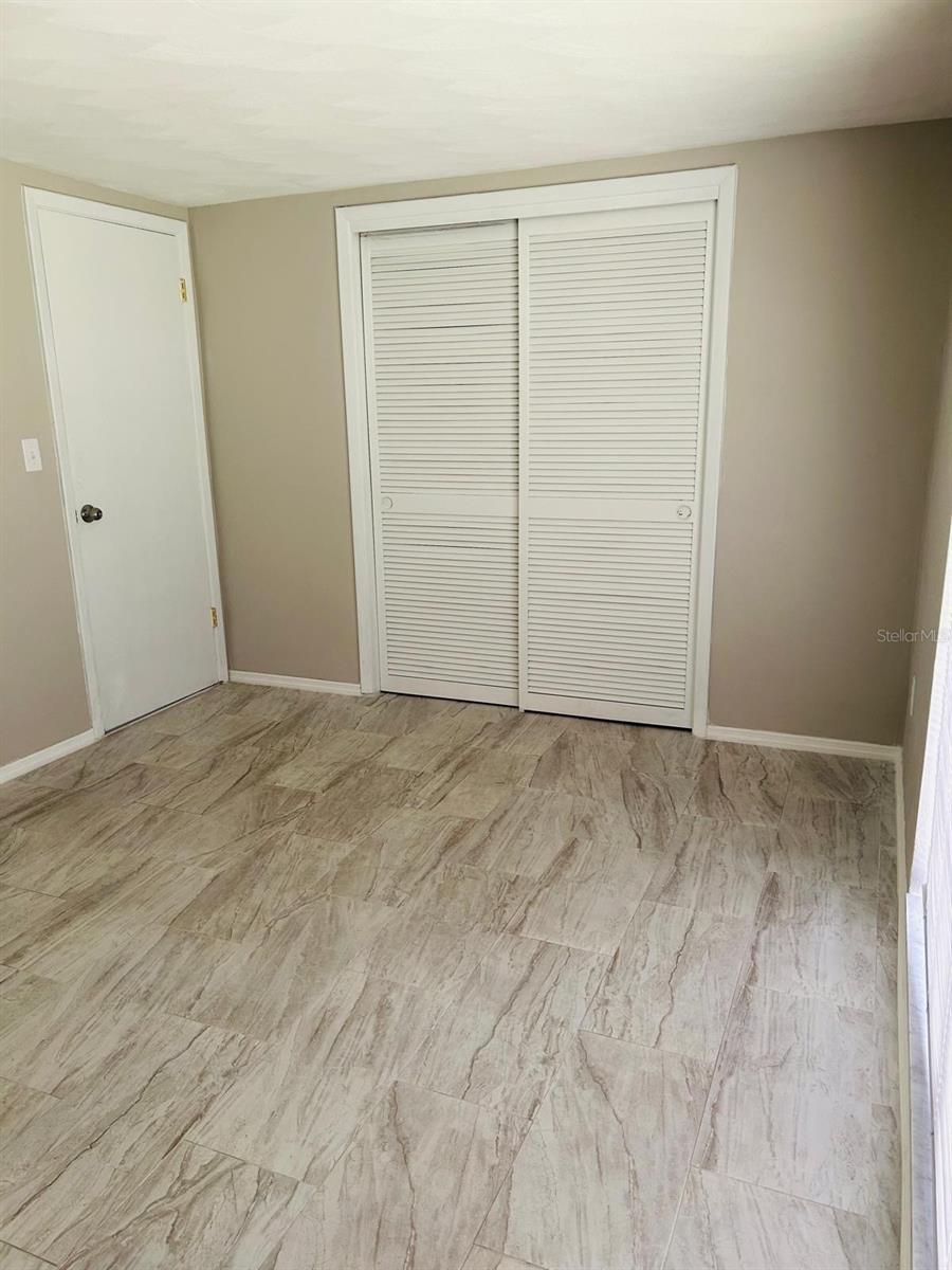 Image 21 of 23 For 12215 Cobble Stone Drive