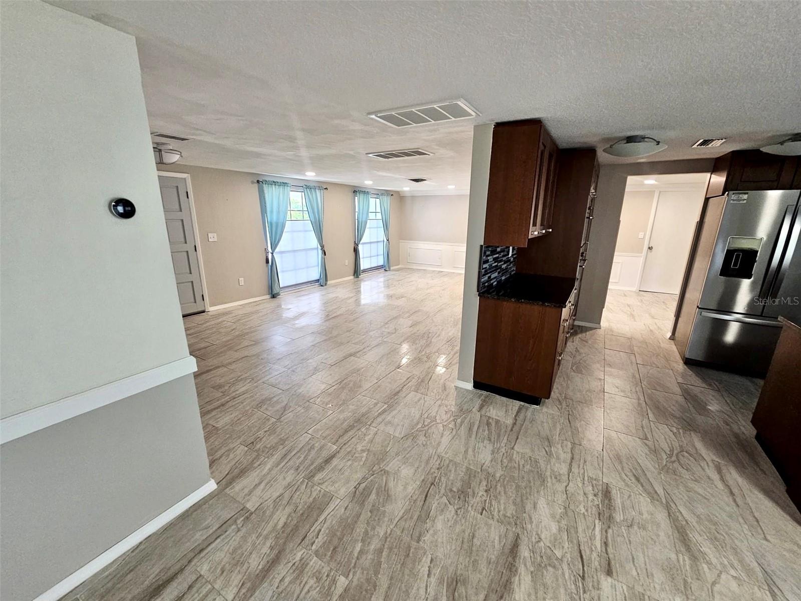 Image 7 of 23 For 12215 Cobble Stone Drive