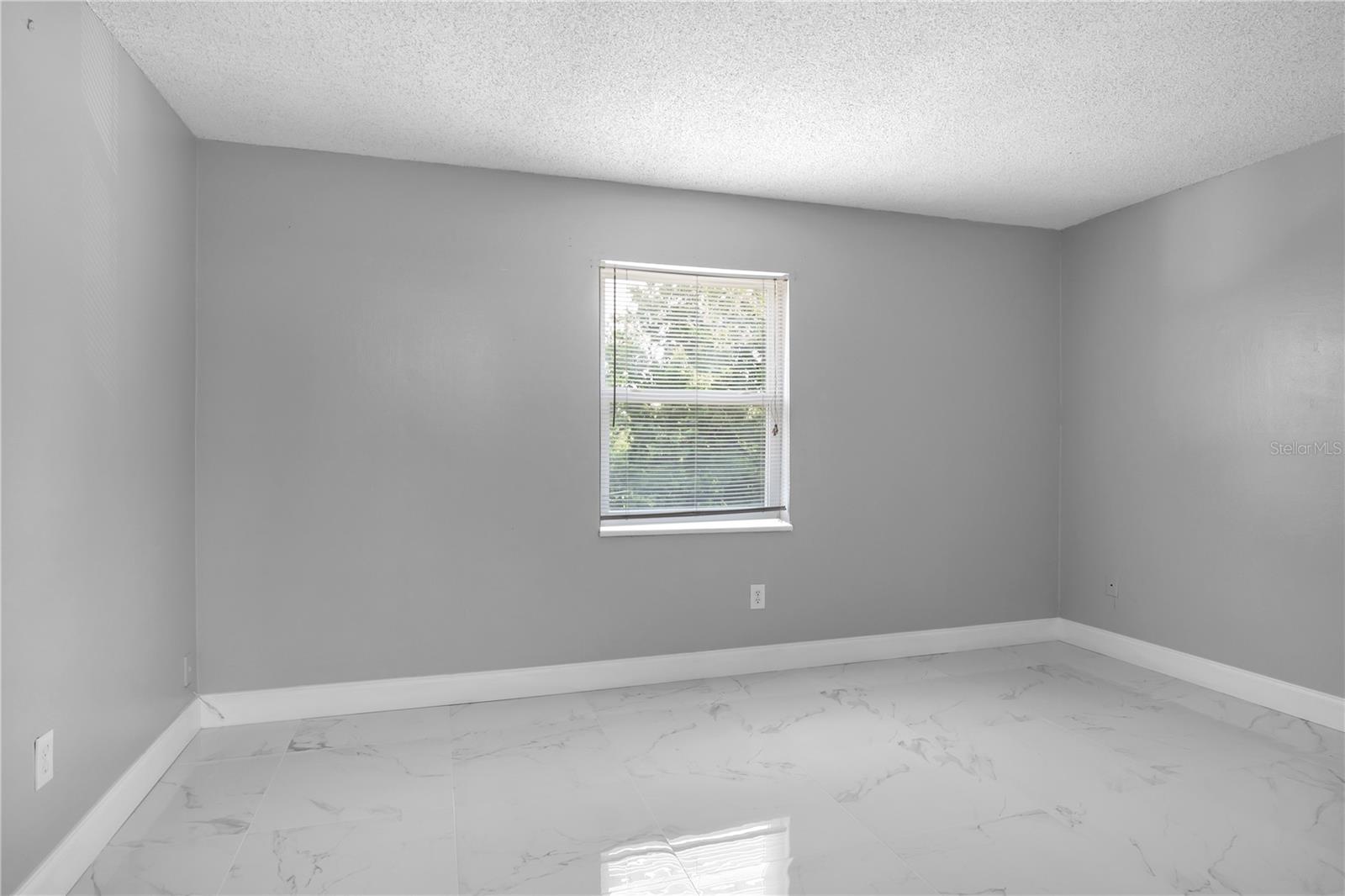Image 12 of 24 For 5325 Curry Ford Road D203