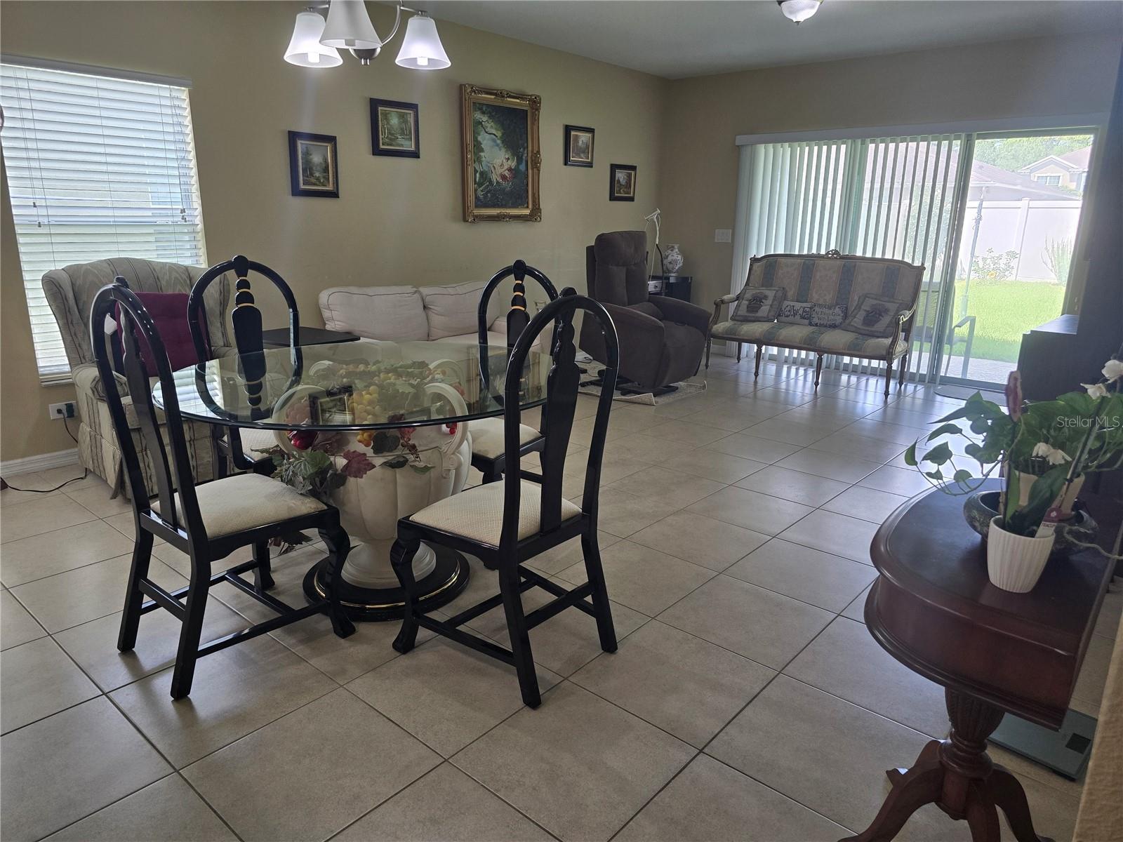 Image 25 of 79 For 10722 Clover Walk Dr