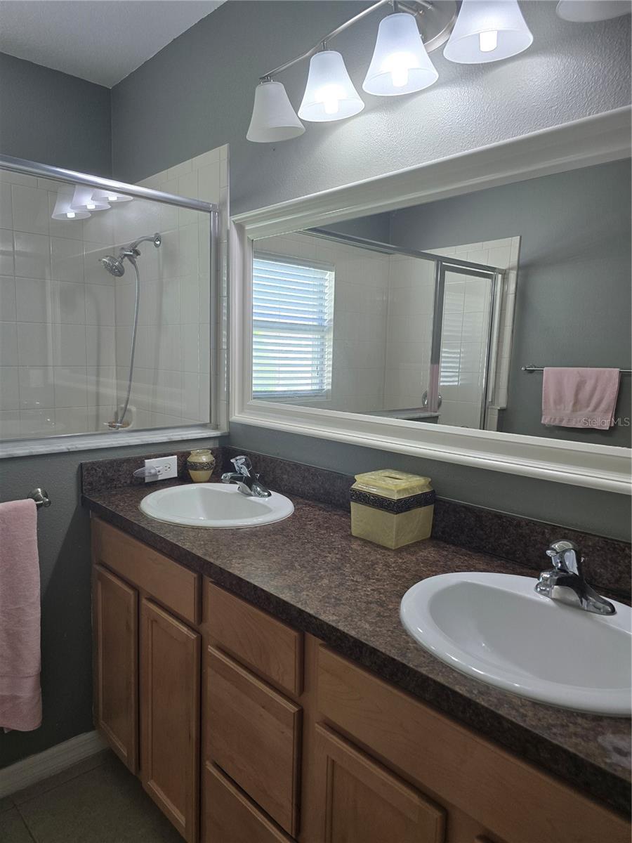 Image 39 of 79 For 10722 Clover Walk Dr