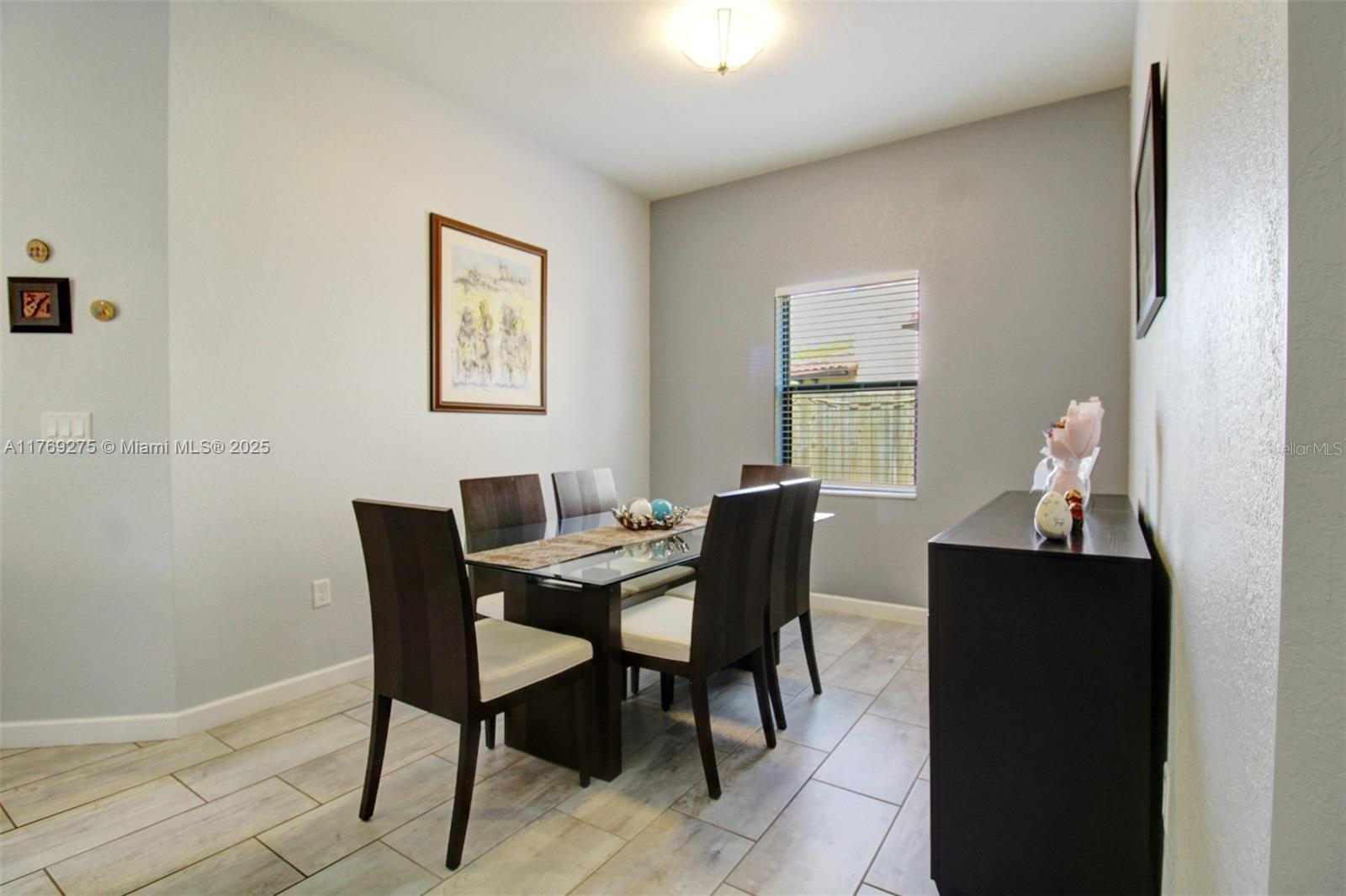 Image 8 of 18 For 2391 2nd Drive