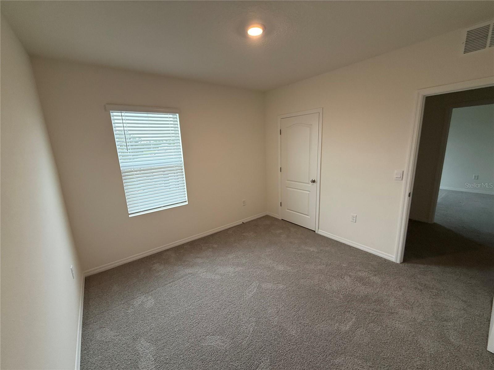 Image 14 of 19 For 1148 Cascades Avenue