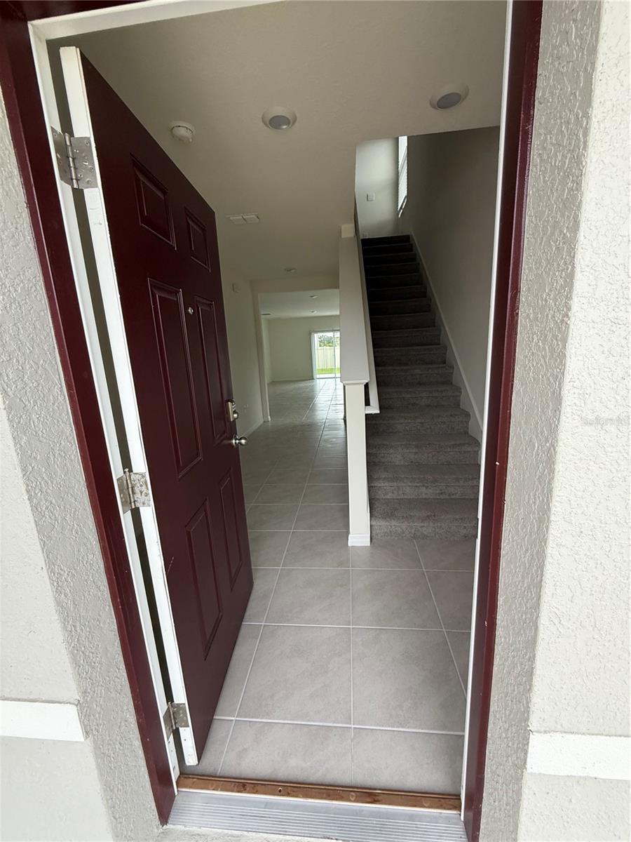 Image 2 of 19 For 1148 Cascades Avenue