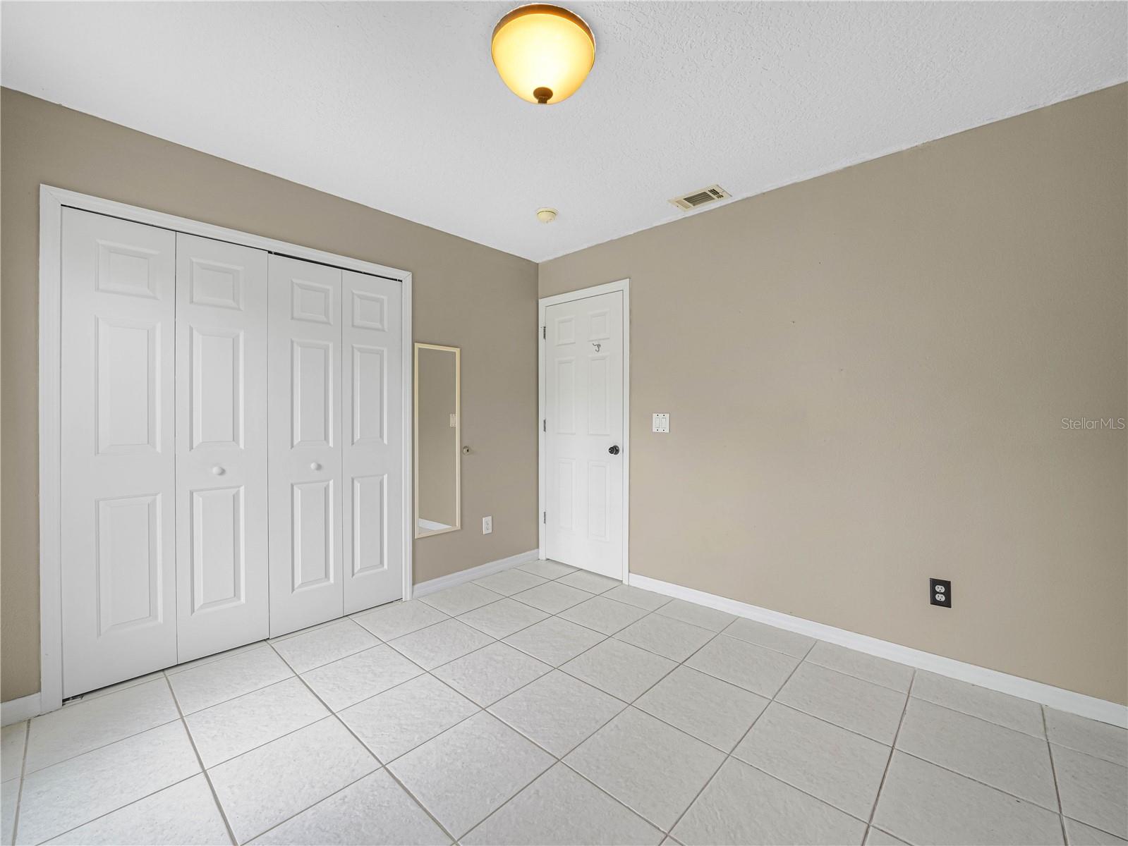Image 37 of 44 For 739 Paris Drive