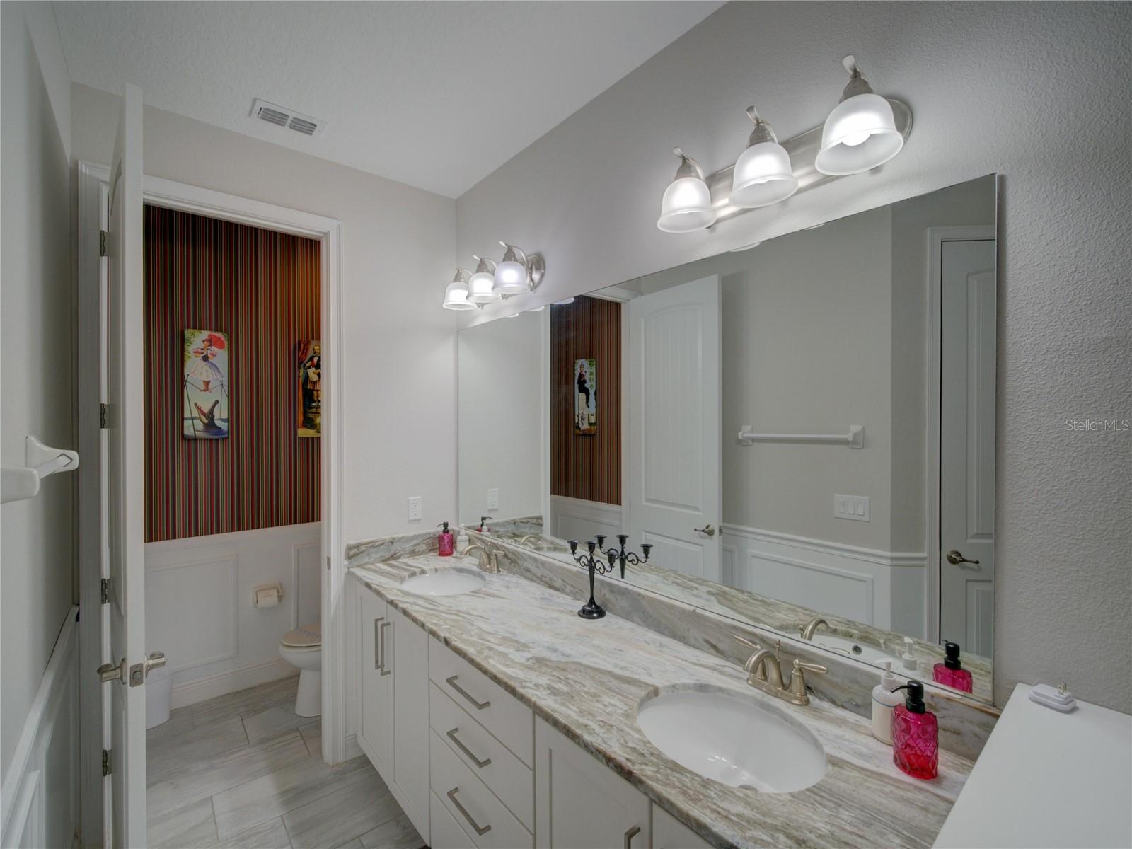 Image 29 of 73 For 7658 Fairfax Drive