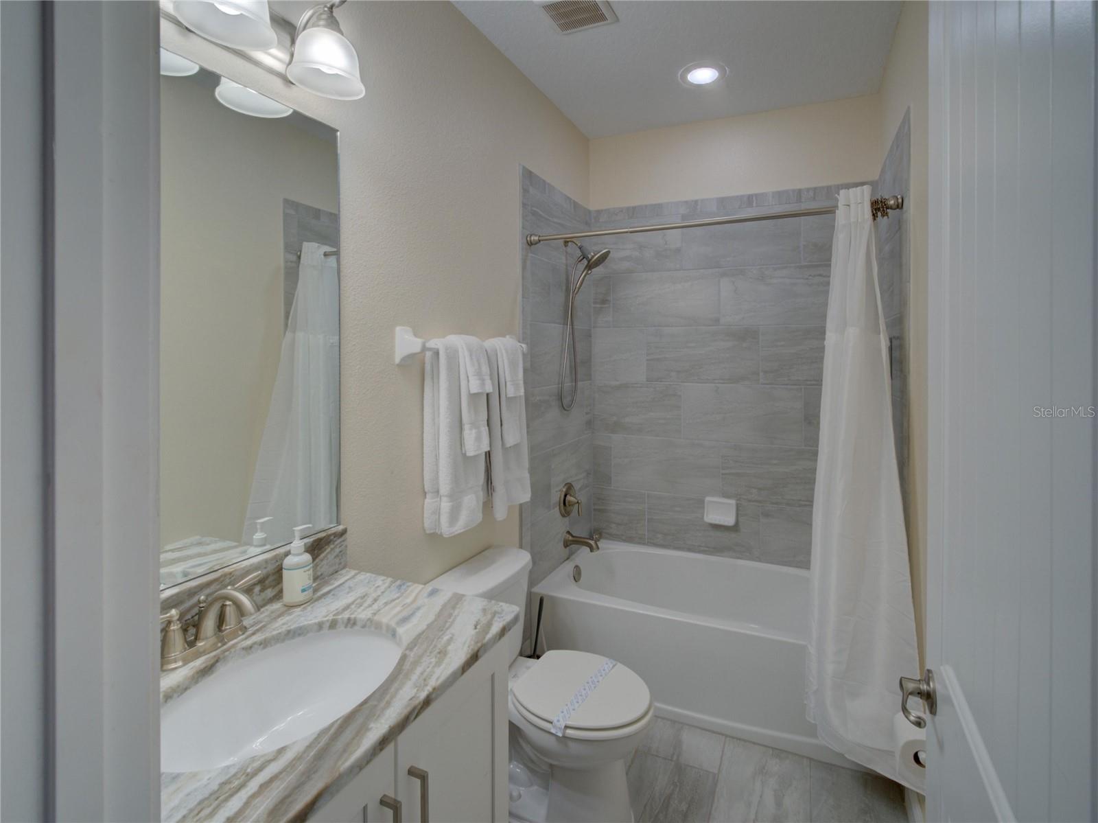 Image 49 of 73 For 7658 Fairfax Drive