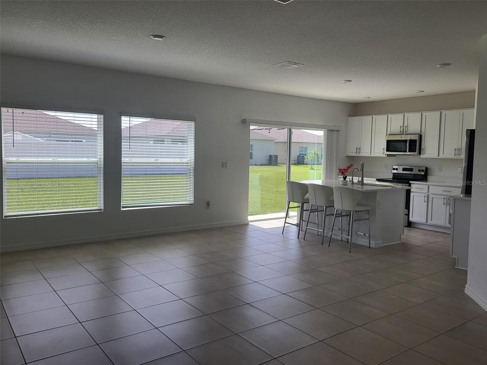 Image 5 of 13 For 239 Amber Way