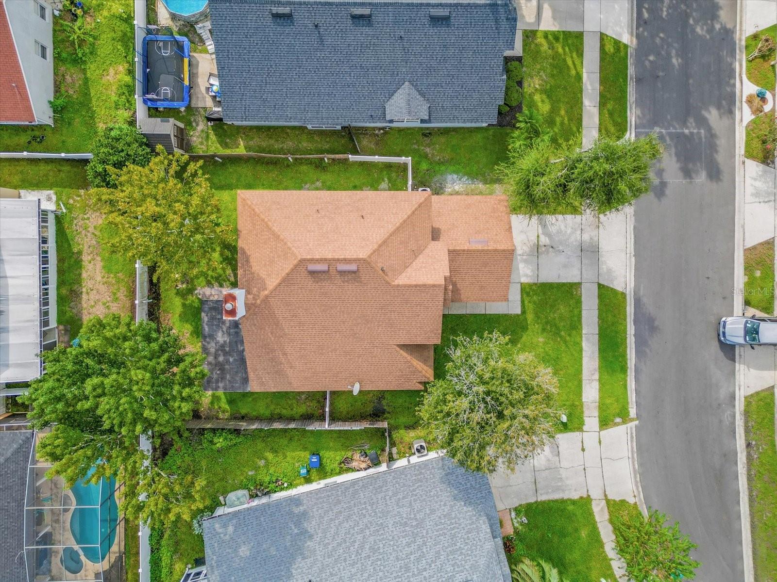 Image 28 of 29 For 10957 Norcross Circle