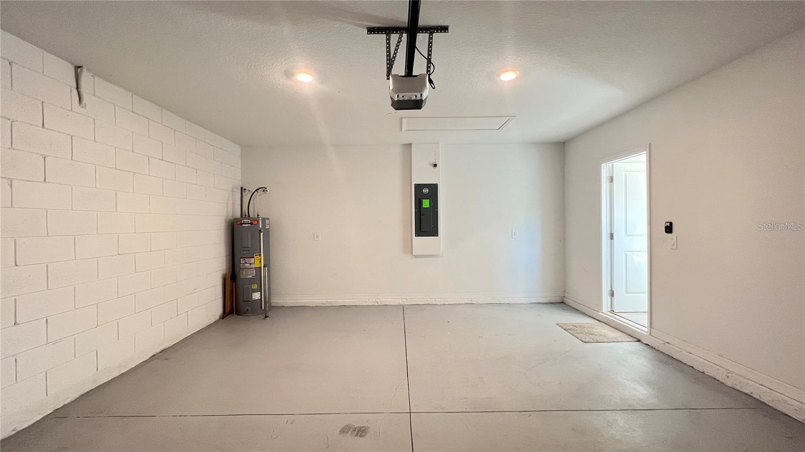 Image 13 of 34 For 4357 Babbling Brook Way