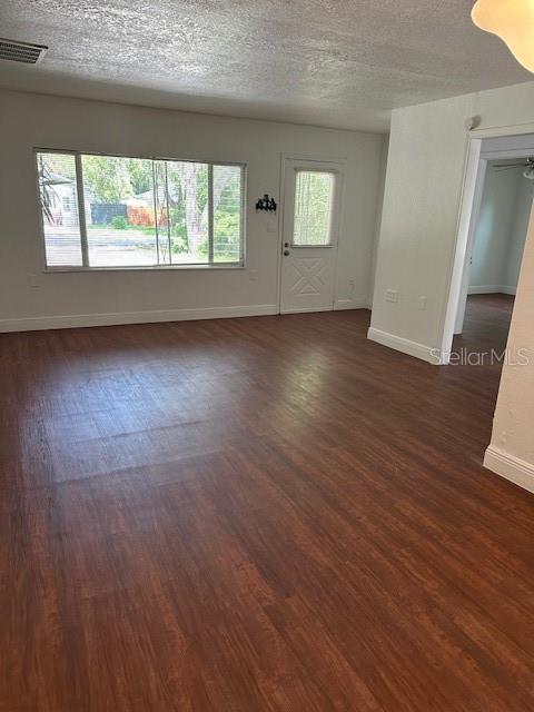 Image 15 of 16 For 1635 Evergreen Street A