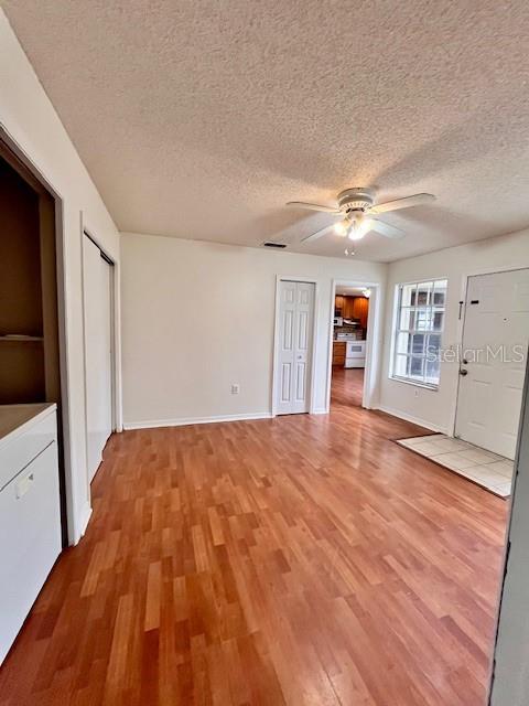 Image 35 of 39 For 812 10th Street