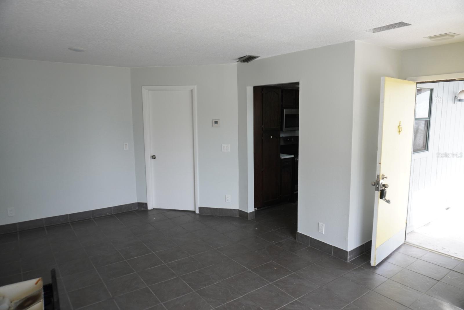 Image 17 of 20 For 4378 Aqua Vista Drive L