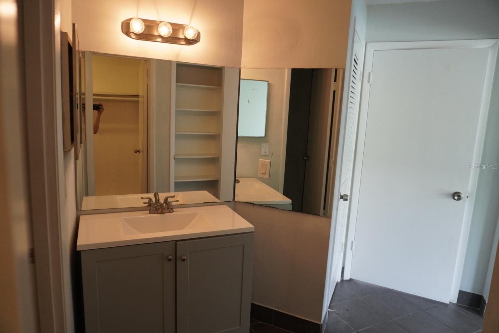 Image 4 of 20 For 4378 Aqua Vista Drive L