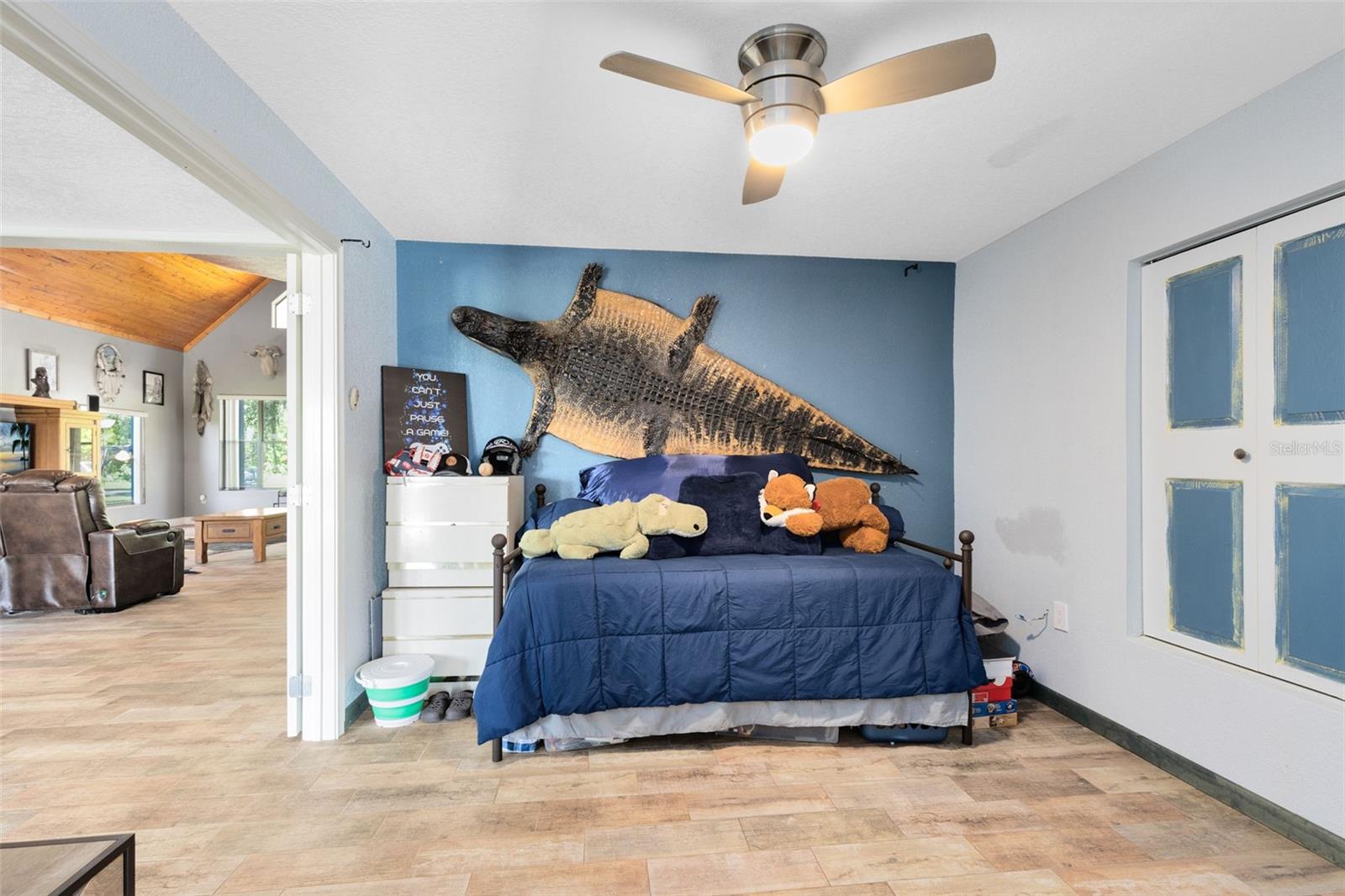 Image 10 of 39 For 2541 Ridgeway Drive