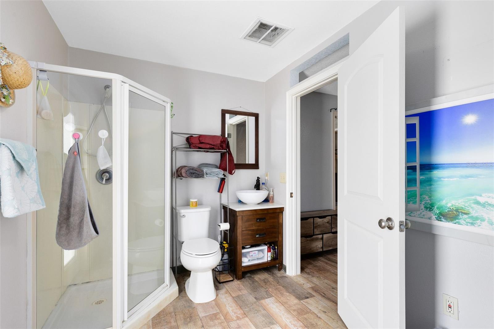 Image 13 of 39 For 2541 Ridgeway Drive