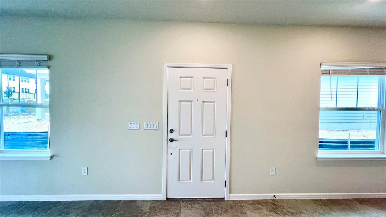 Image 3 of 26 For 2855 Stunning Avenue