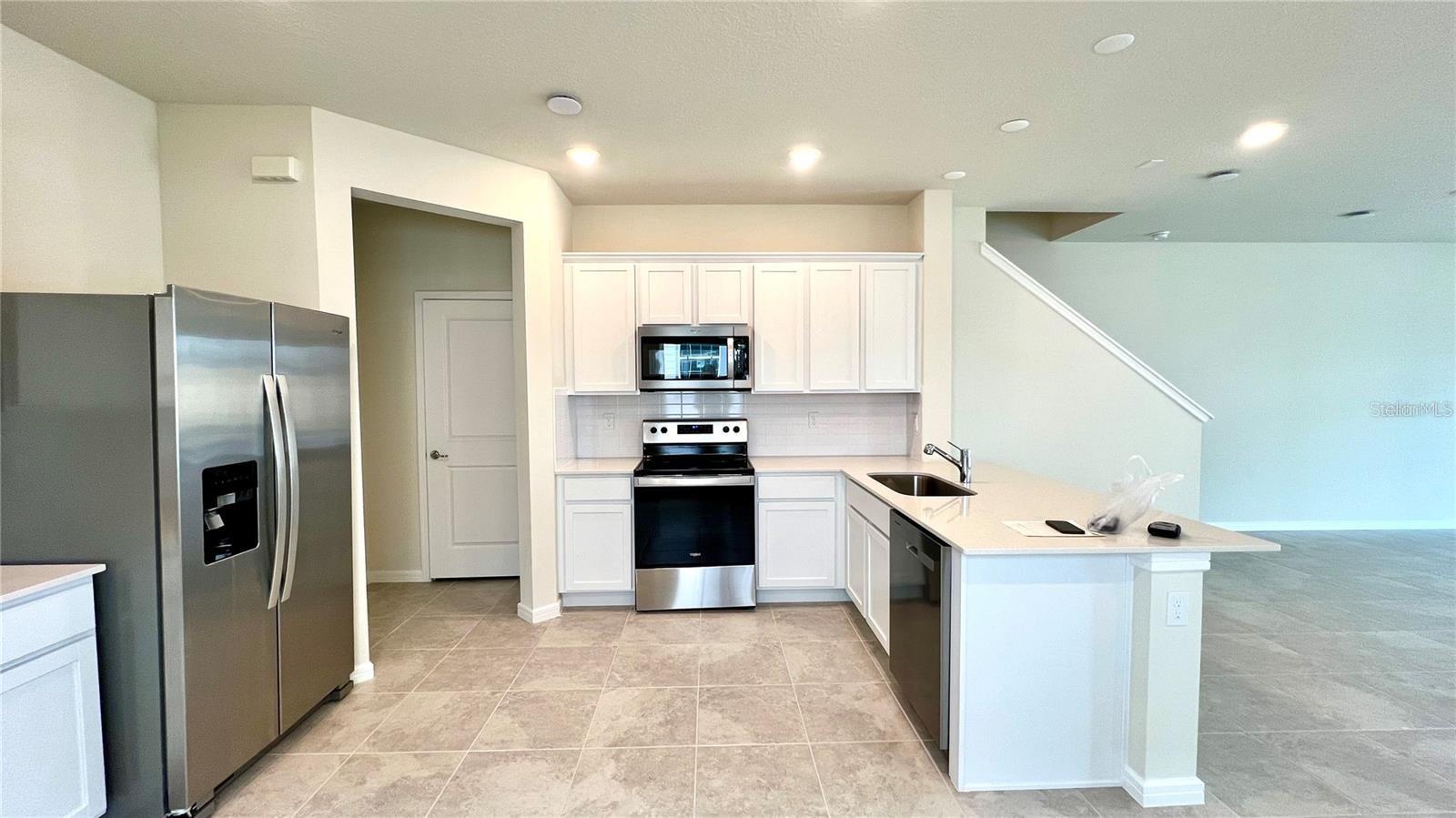 Image 8 of 26 For 2855 Stunning Avenue