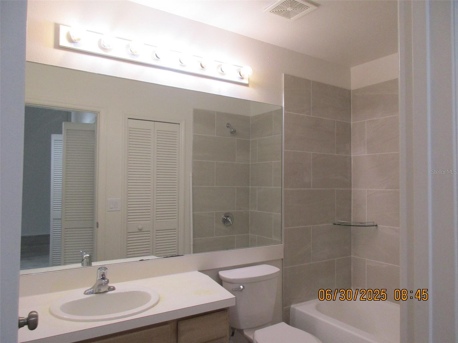 Image 21 of 24 For 13336 Fairway Glen Drive 201