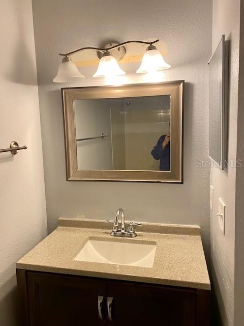 Image 14 of 21 For 3032 Parkway Boulevard 206
