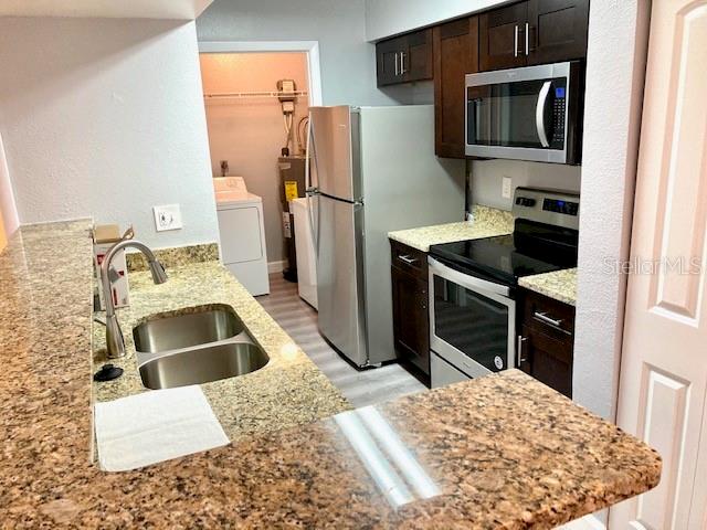 Image 7 of 21 For 3032 Parkway Boulevard 206