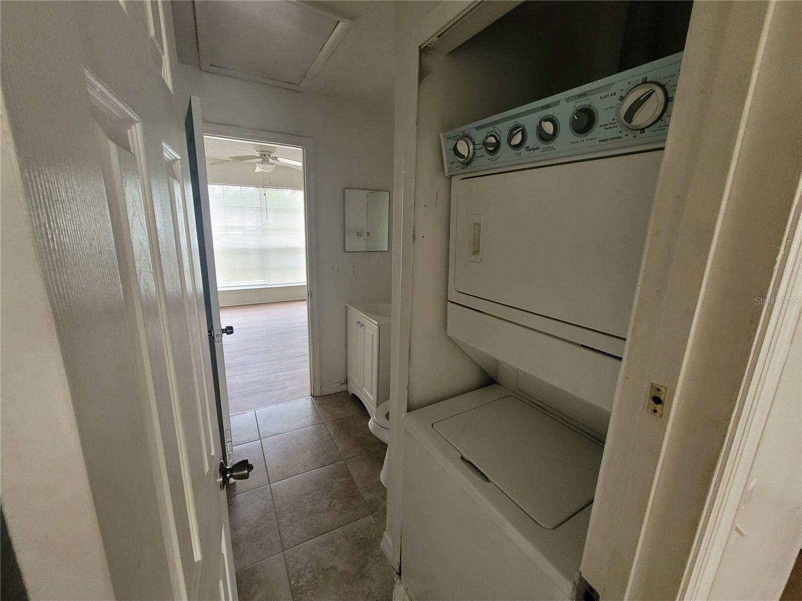 Image 13 of 16 For 3157 Windover Avenue