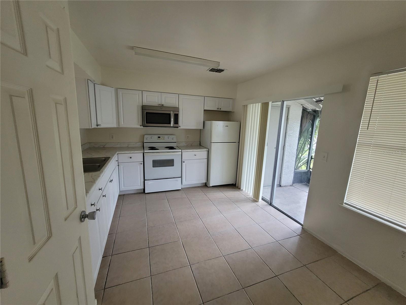 Image 5 of 16 For 3157 Windover Avenue