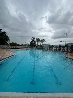 Image 11 of 30 For 8101 Coconut Palm Way 205