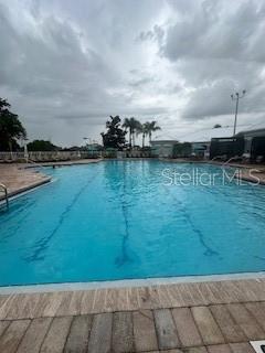 Image 21 of 30 For 8101 Coconut Palm Way 205