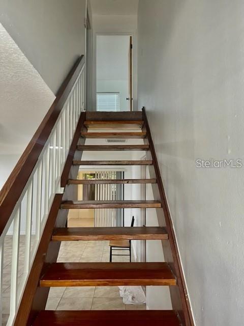 Image 10 of 23 For 6947 Country Corner Lane