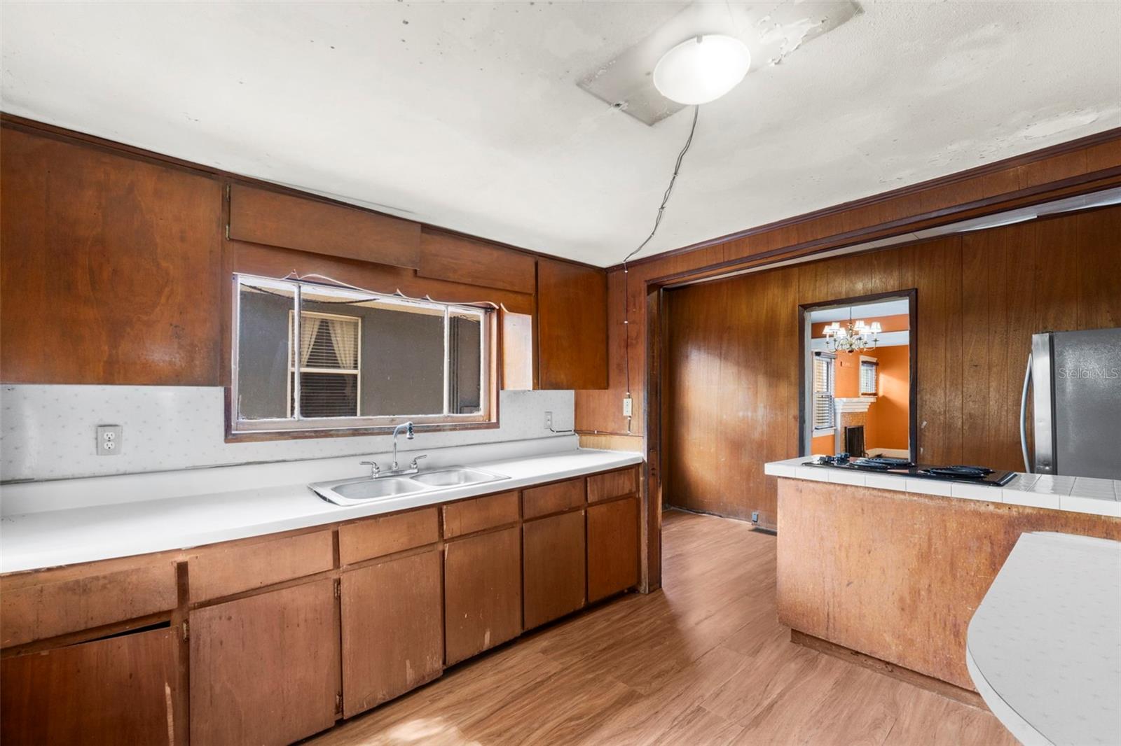 Image 8 of 25 For 110 6th Street