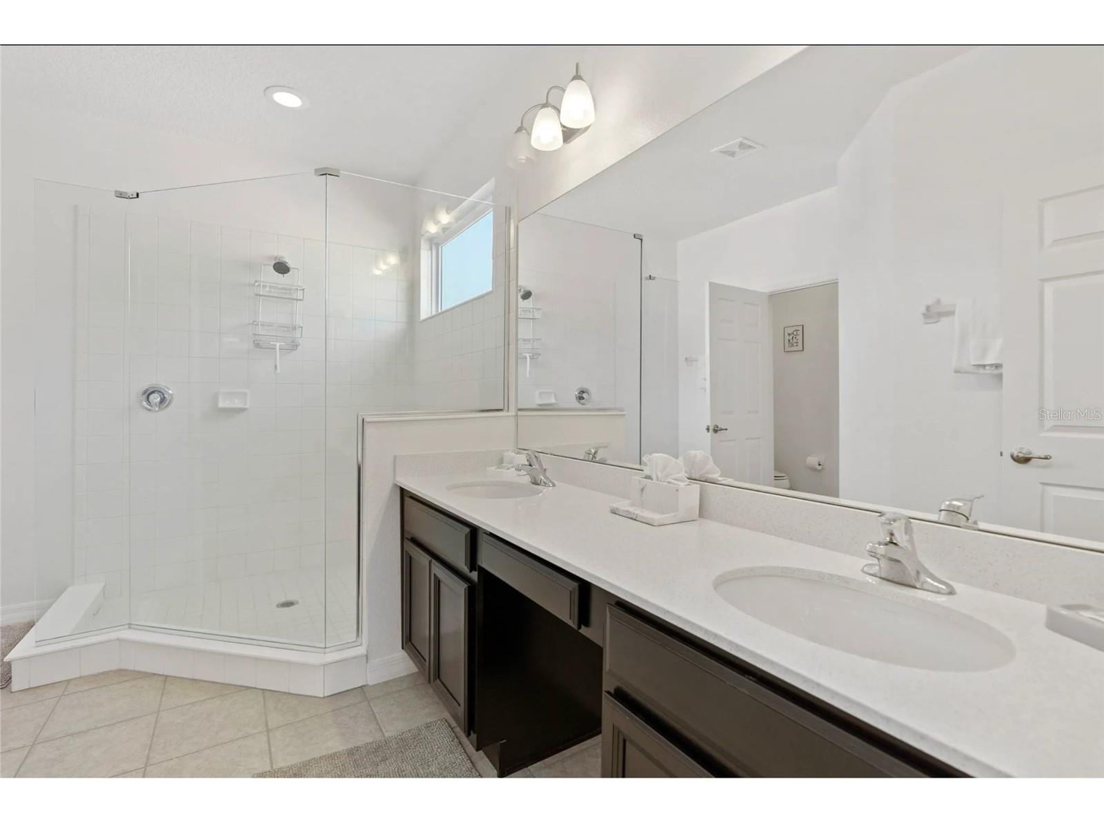 Image 21 of 37 For 2231 Crofton Springs Court
