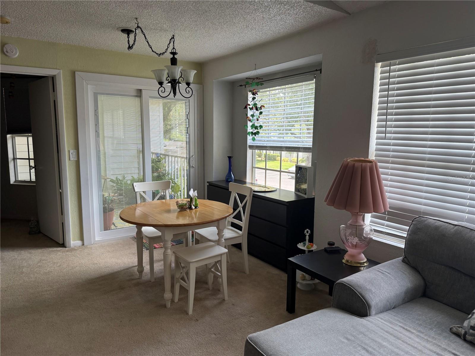 Image 21 of 25 For 11532 Westwood Blvd  627