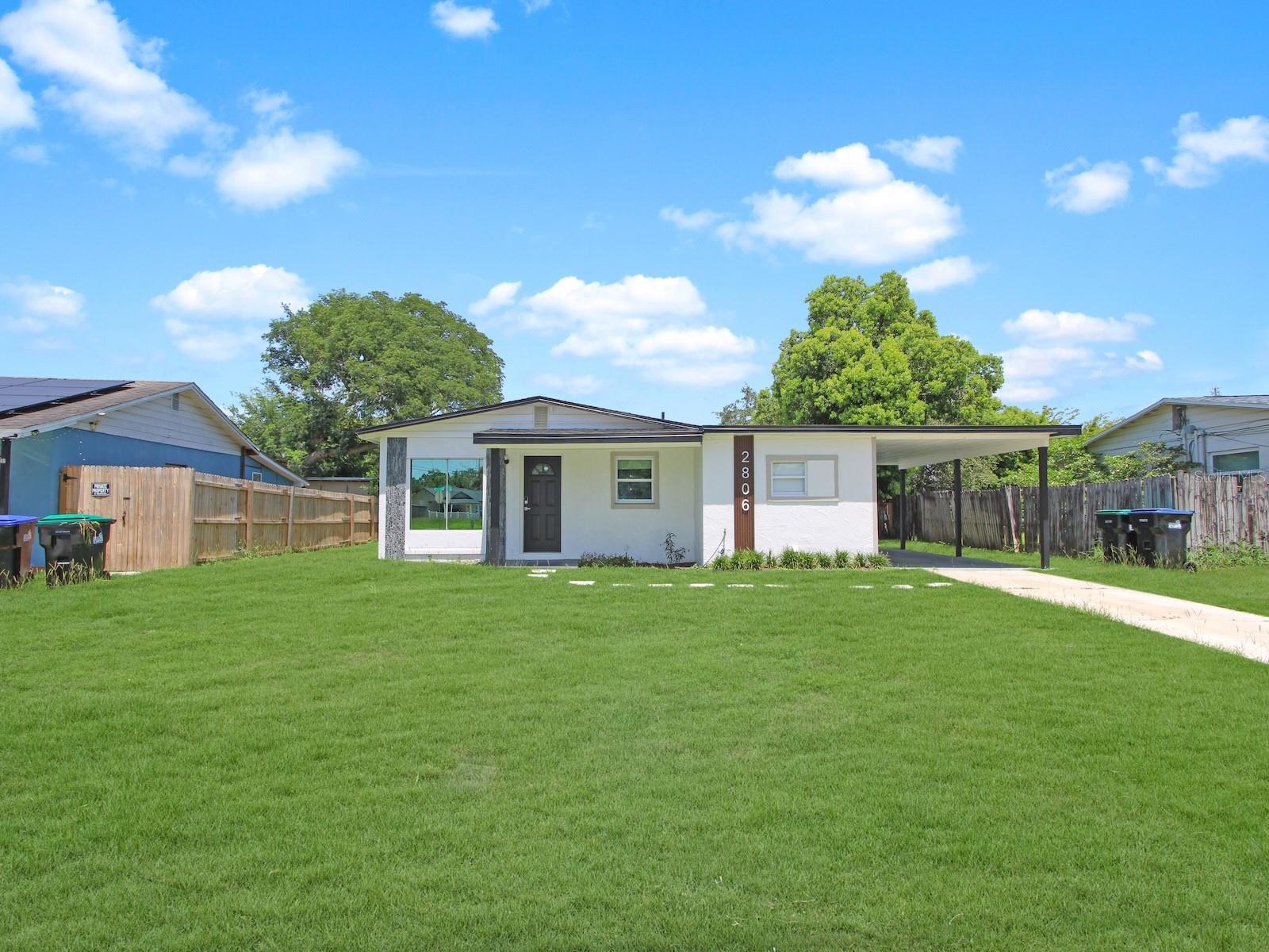Image 3 of 42 For 2806 Bonneville Drive
