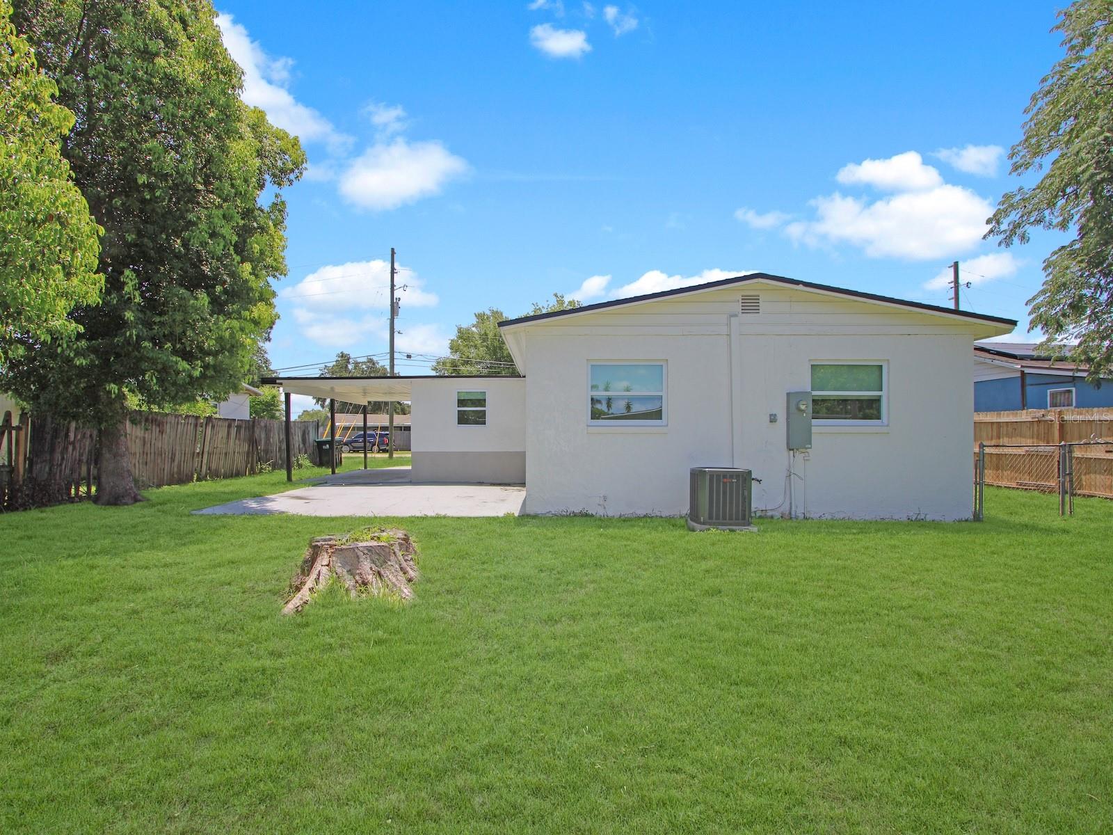 Image 34 of 42 For 2806 Bonneville Drive