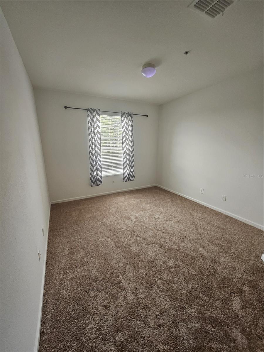 Image 3 of 9 For 2307 Butterfly Palm Way 202