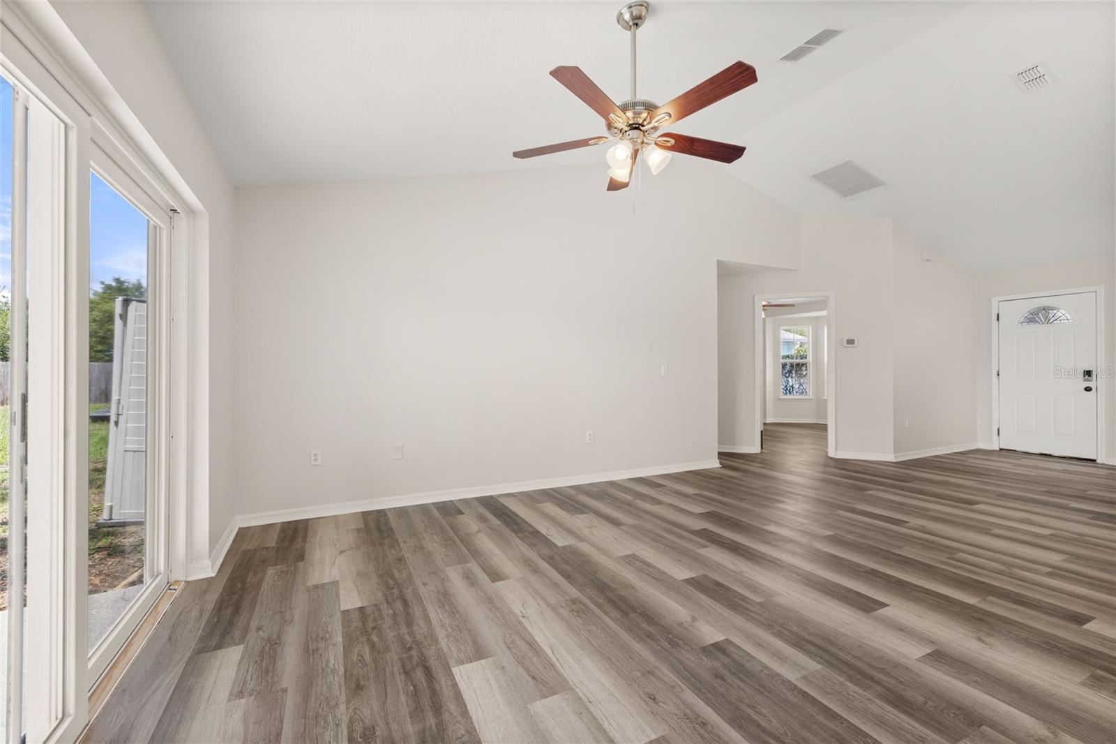 Image 7 of 24 For 3804 Kyle Drive