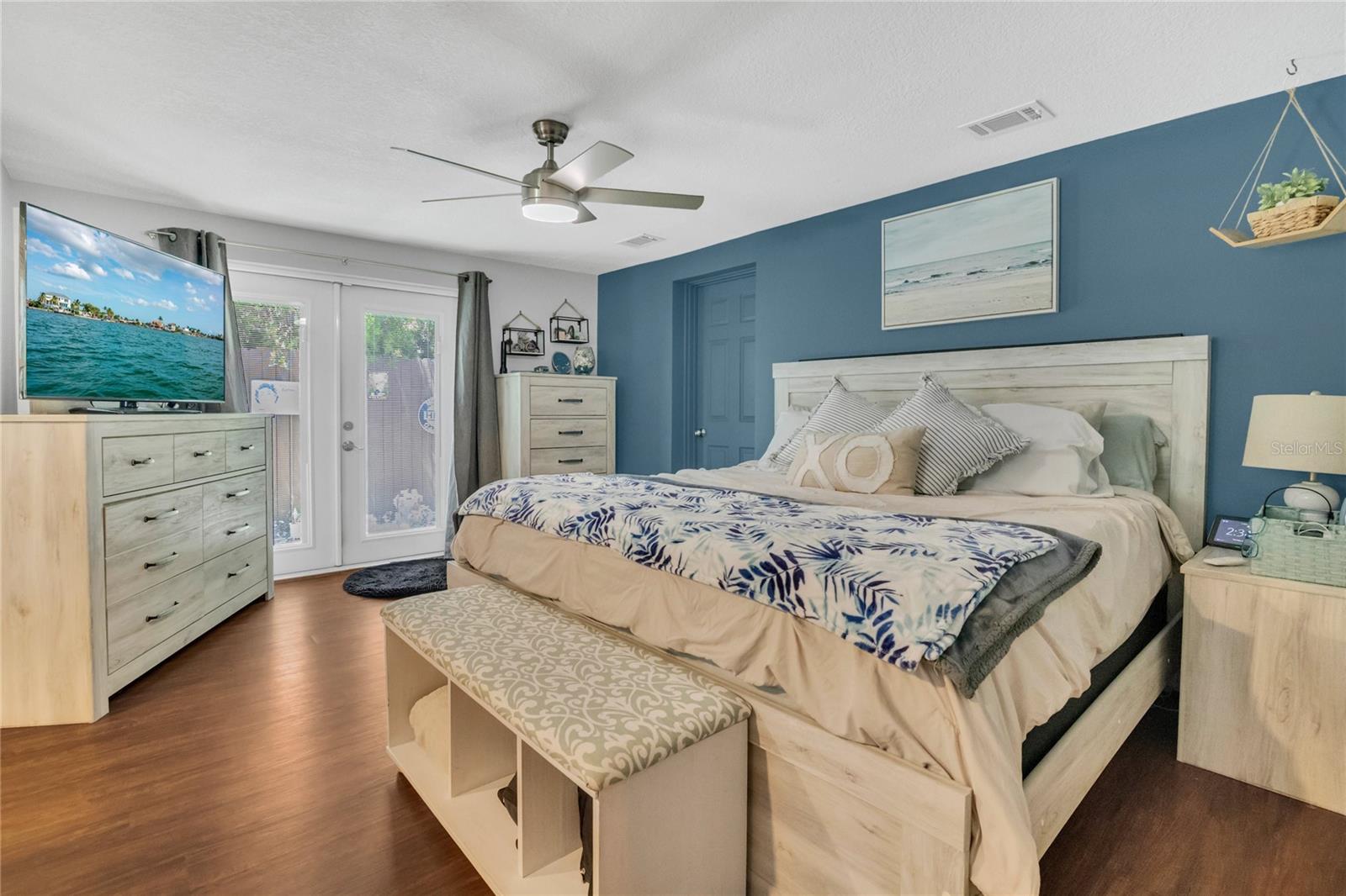 Image 13 of 33 For 1203 Monterey Drive