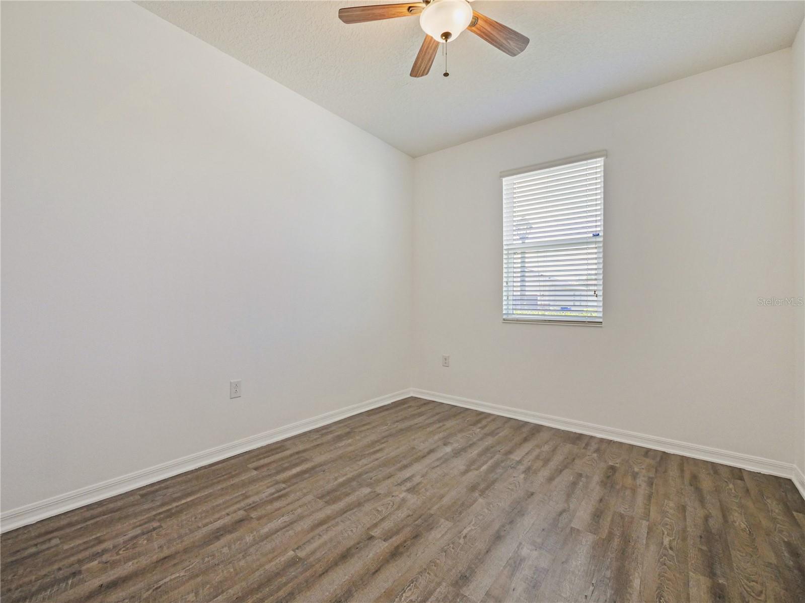 Image 12 of 30 For 2829 Shelburne Way