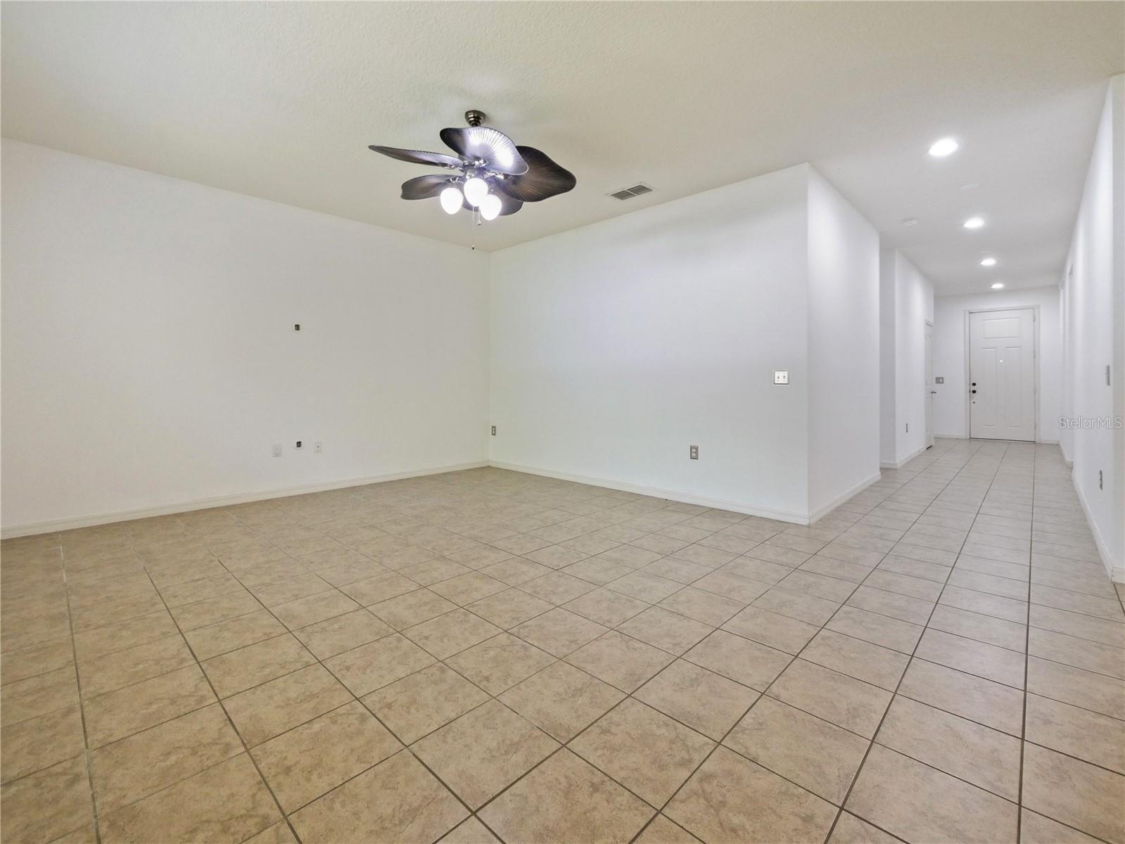 Image 22 of 30 For 2829 Shelburne Way